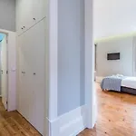 Διαμέρισμα Guestready - Chic Retreat In The Heart Of *