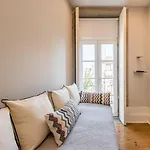 Διαμέρισμα Guestready - Chic Retreat In The Heart Of
