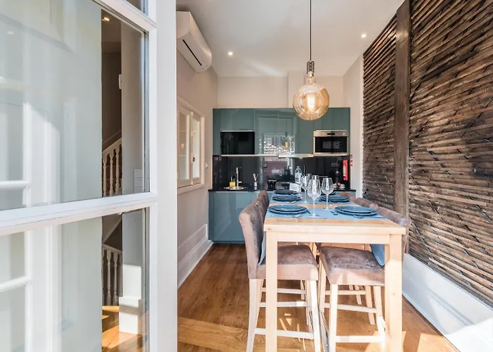 Guestready - Chic Retreat In The Heart Of شقة