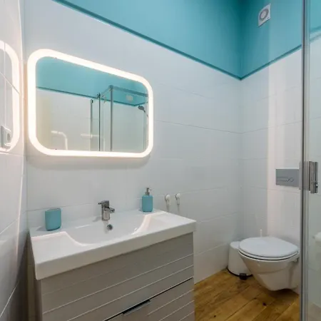 Guestready - Chic Retreat In The Heart Of Apartment Porto