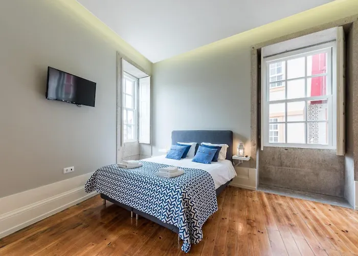 Guestready - Chic Retreat In The Heart Of דירה