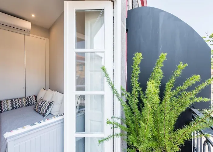 דירה Guestready - Chic Retreat In The Heart Of *