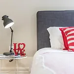 Guestready - Chic Retreat In The Heart Of *