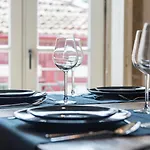 Guestready - Chic Retreat In The Heart Of