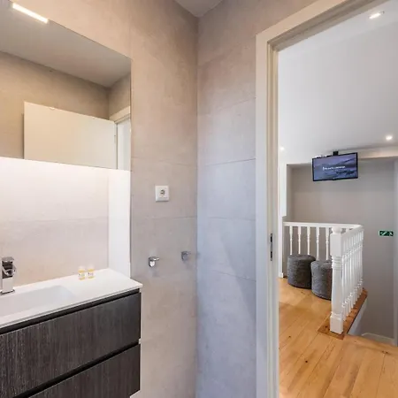 Guestready - Chic Retreat In The Heart Of Apartamento Oporto